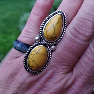 free Spirit boho South Western People Oval Dual stone beaded Stretch ring NWT